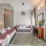 Starlight Luxury ベッド・アンド・ブレックファスト 4*