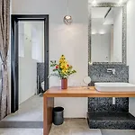 ベッド・アンド・ブレックファスト Starlight Luxury 4*