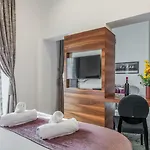 Starlight Luxury ベッド・アンド・ブレックファスト 4*