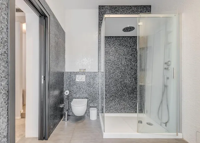 Bed & Breakfast Starlight Luxury Suites 4*