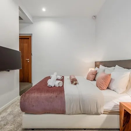 ベッド・アンド・ブレックファスト Starlight Luxury