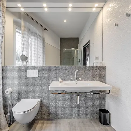 Bed and Breakfast Starlight Luxury Σπλιτ