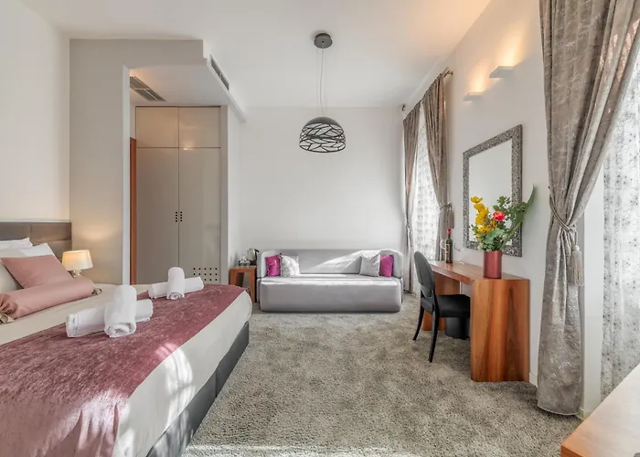 Starlight Luxury 4* 스플리트