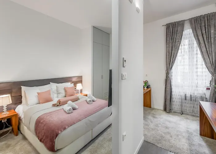 Starlight Luxury 4* 스플리트