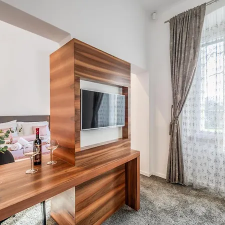 Panzió Starlight Luxury 4*